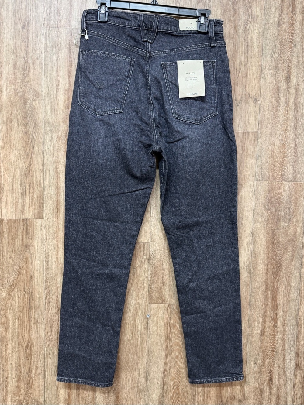 NEW Hudson Harlow Ultra High Rise Cigarette Ankle Jean - Picture 2 of 12